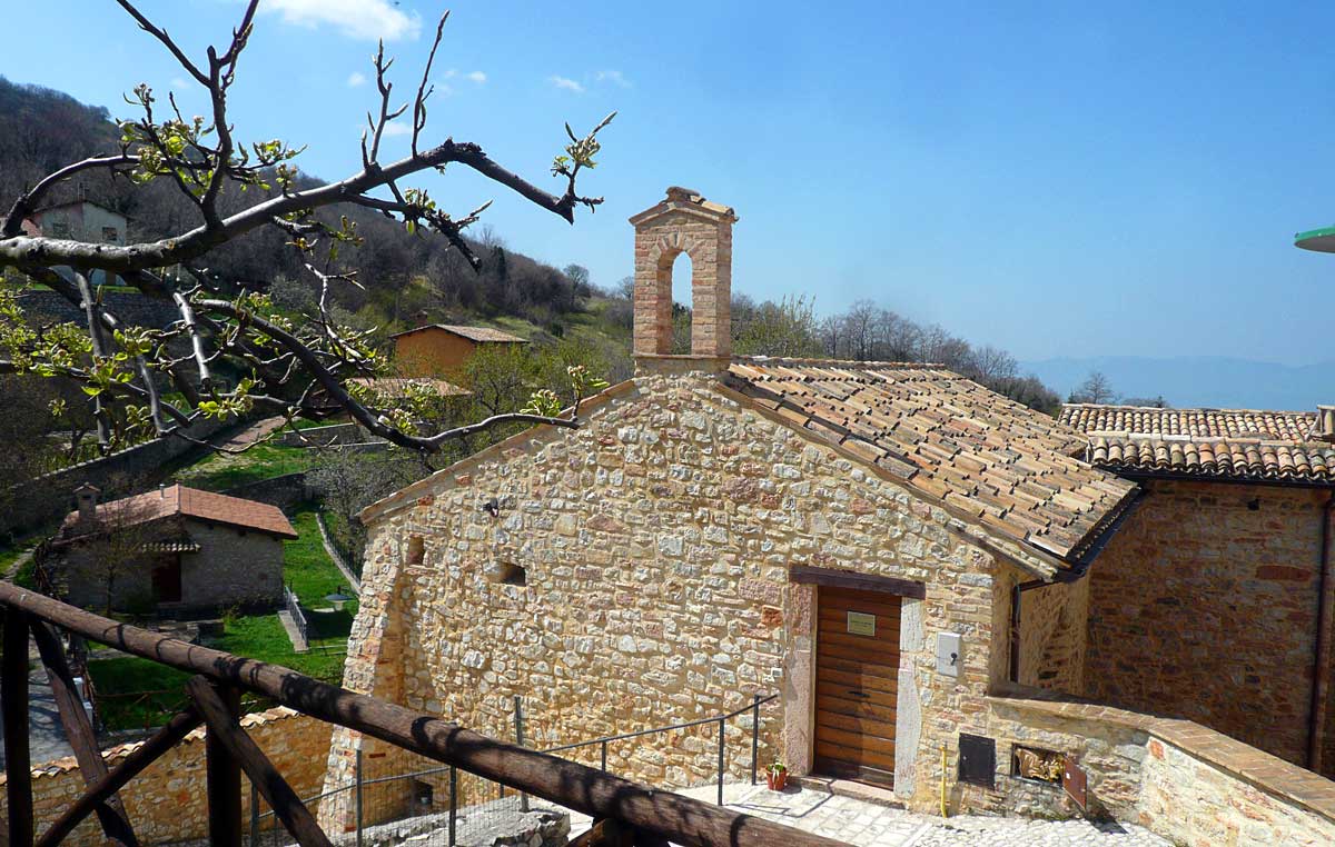 chiesa localita acera